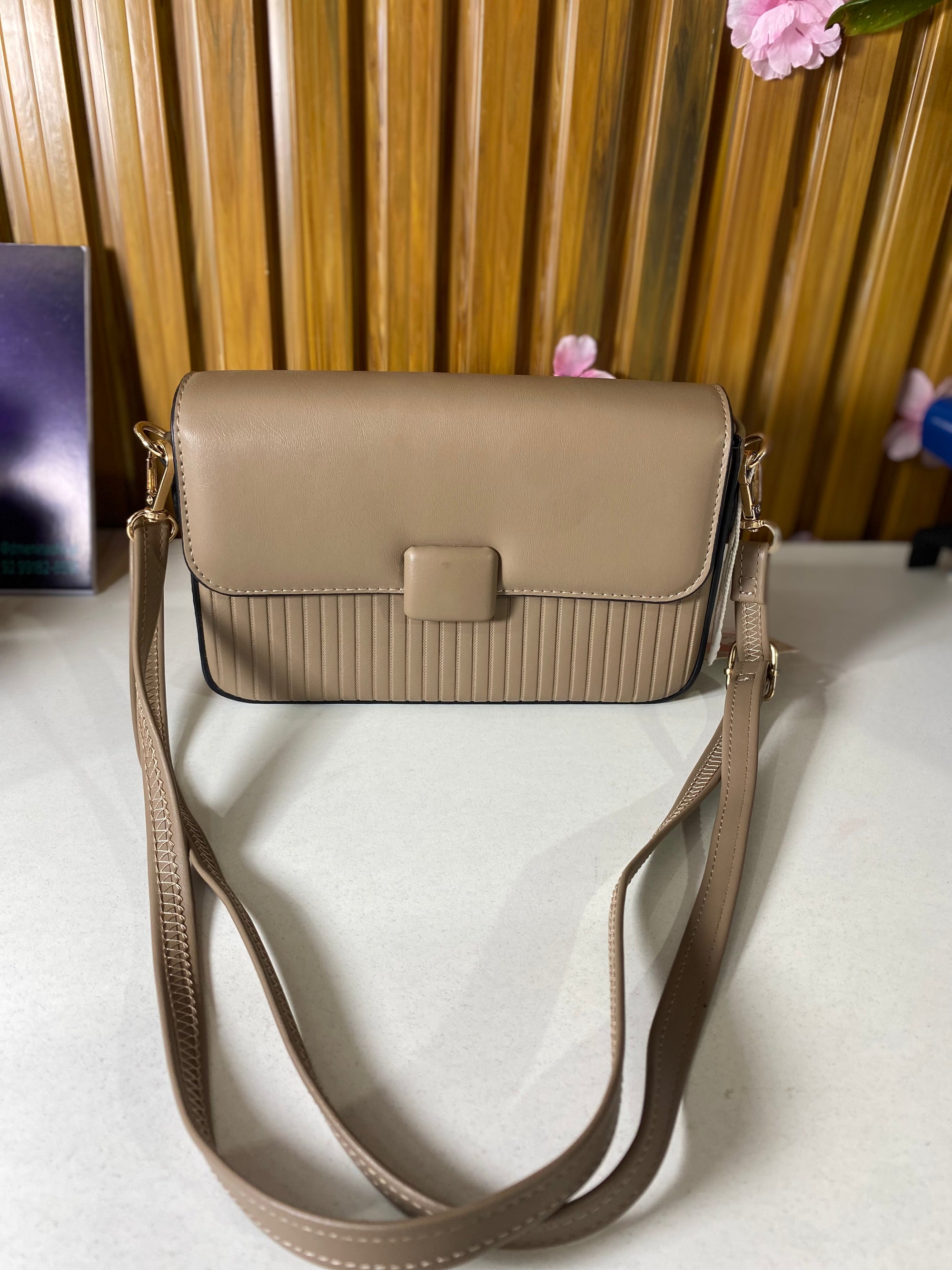 Bolsa Vivian Bege