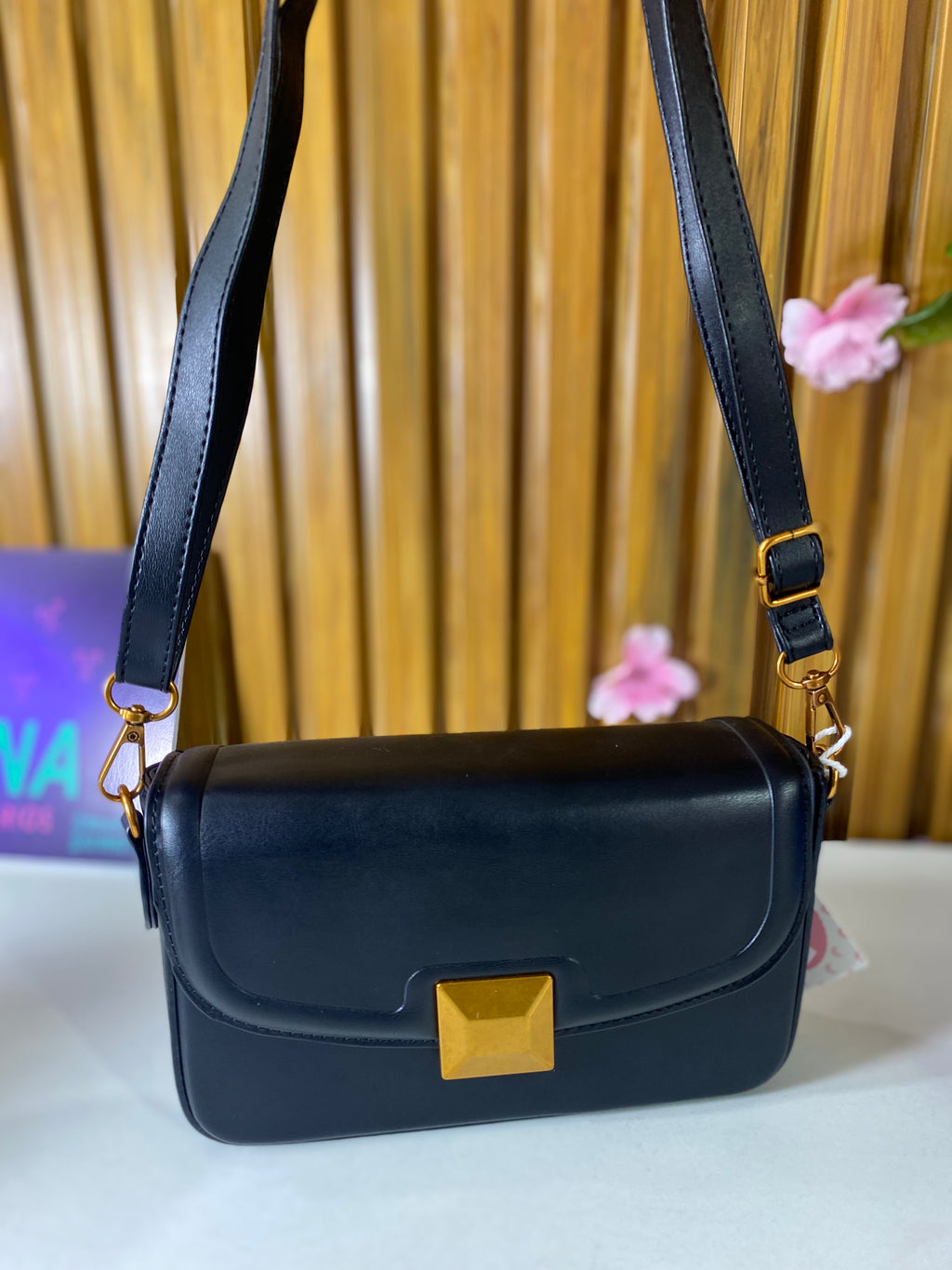 👜 Bolsa Vivian Preta