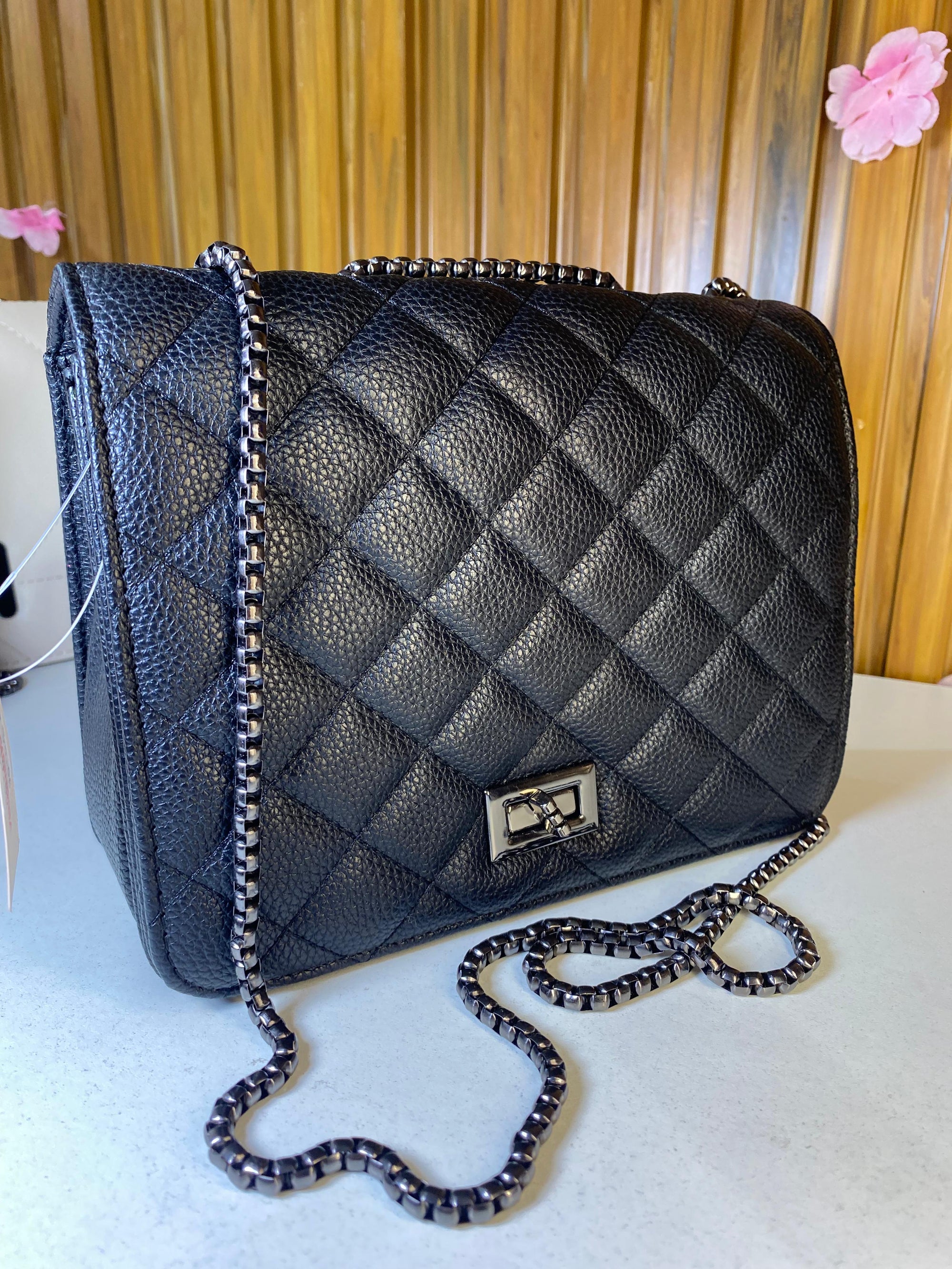 Bolsa Preta Transversal Matelassê