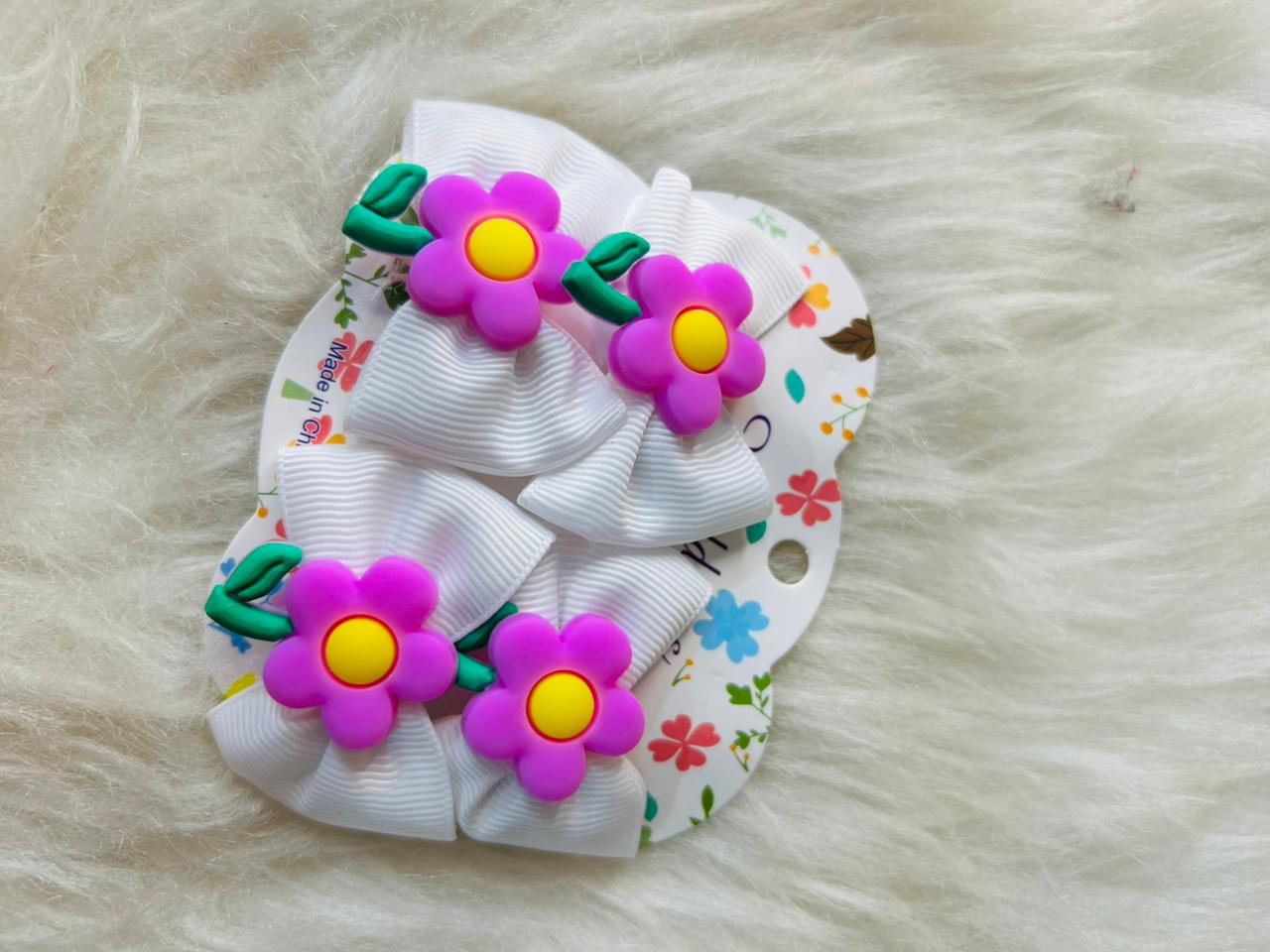 🎀 Kit Laços Infantis com Flores