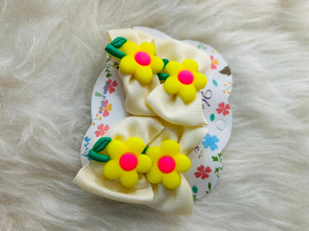🎀 Kit Laços Infantis com Flores