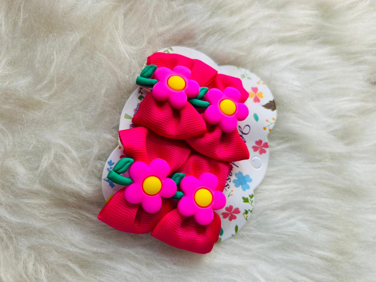 🎀 Kit Laços Infantis com Flores