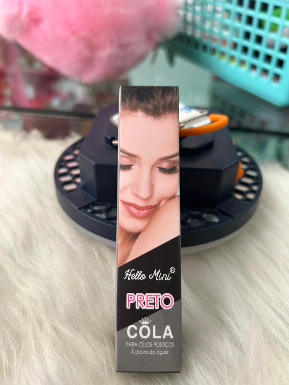 Cola para Cílios Postiços Hello Mini Preta – À Prova d’Água 💧🖤